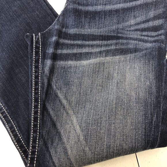 Ariat REAL Jeans Womens 33R Blue Mid Rise Entwined Boot Cut Marine 10017510 West - Picture 9 of 13